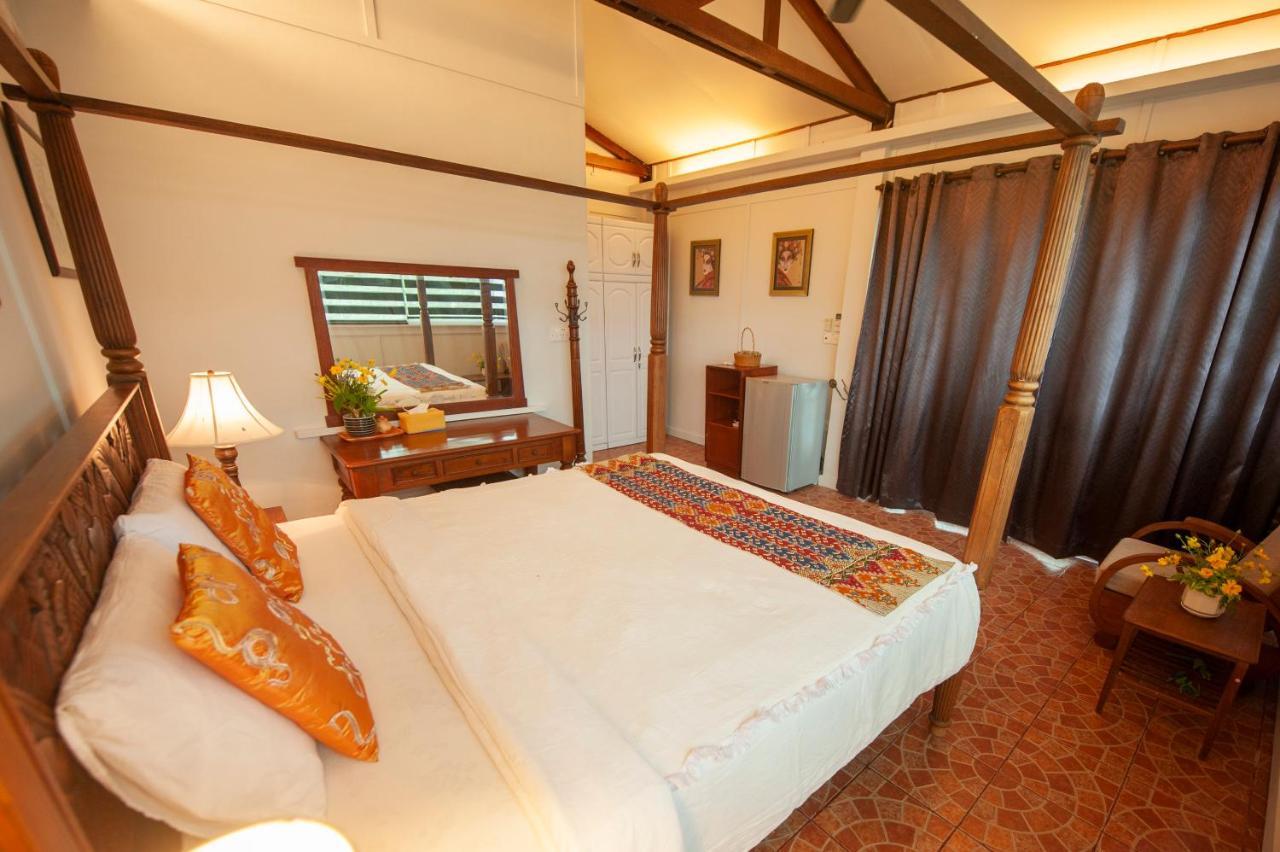 Sinurambi Cottage Rental Penampang Buitenkant foto