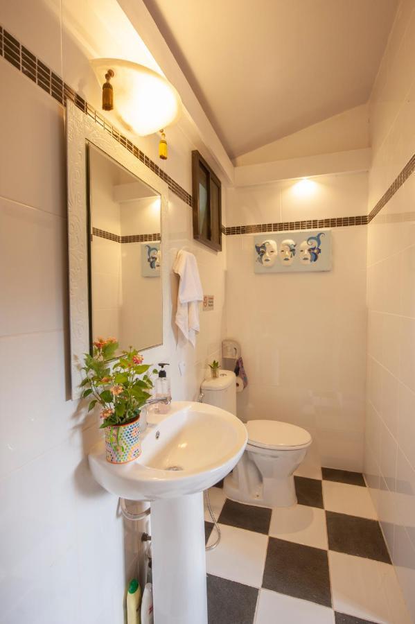 Sinurambi Cottage Rental Penampang Buitenkant foto